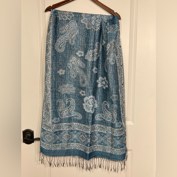 F.C scarve - Picture 4 of 6